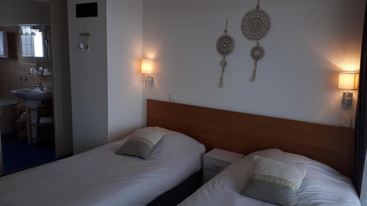 Hotel Du Port Bar Restaurant سارزو المظهر الخارجي الصورة